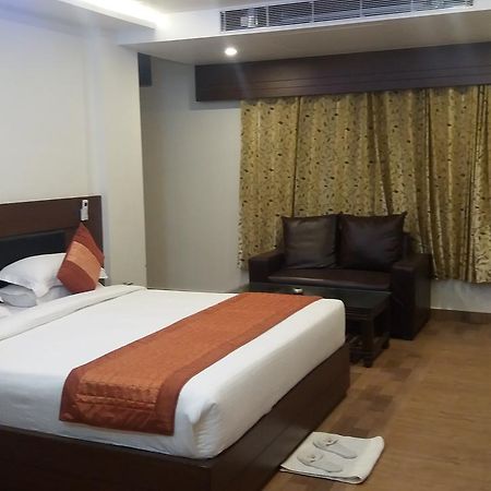 Hotel Kp'S Salunki Phulbani Ngoại thất bức ảnh